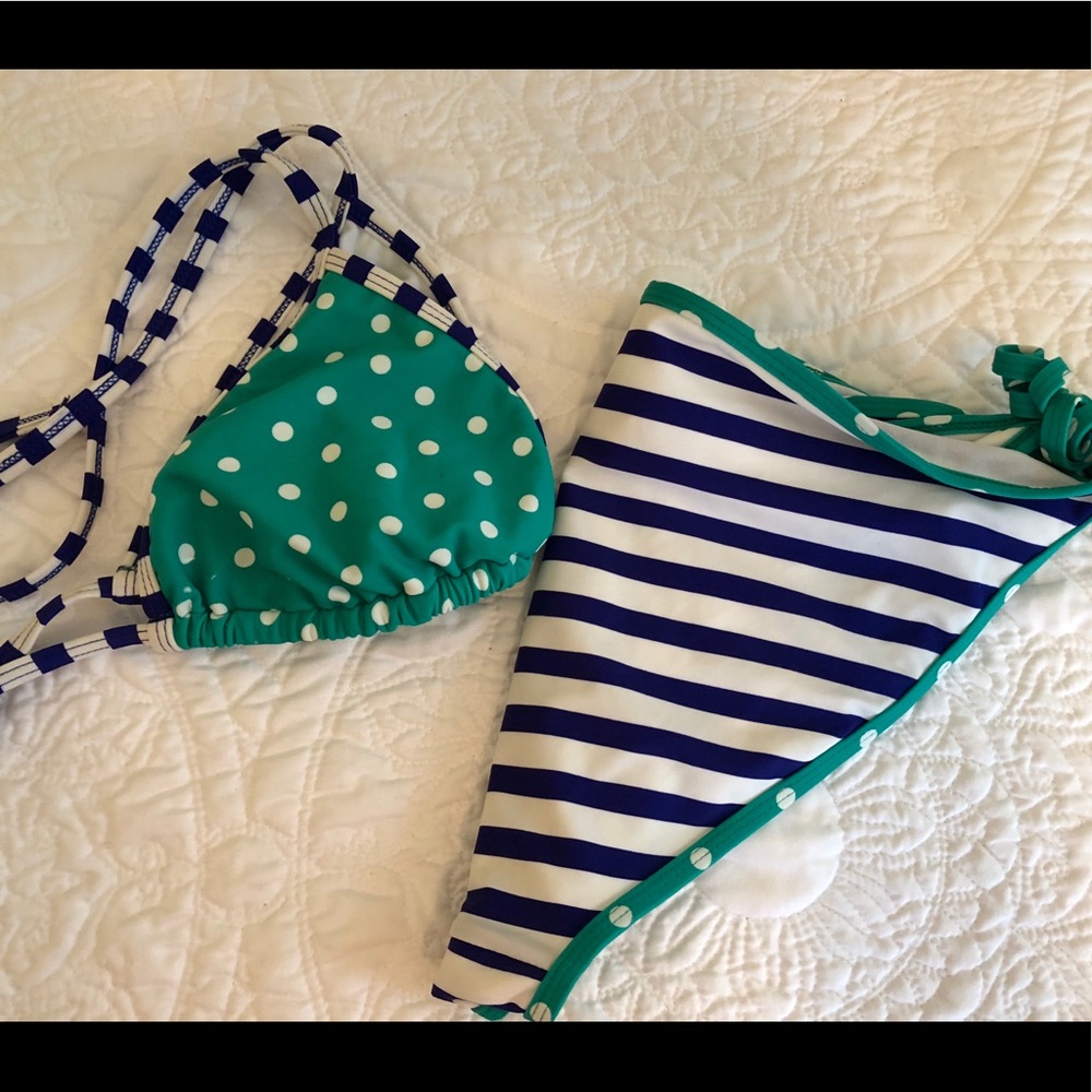 Women’s Bikini- Gently Used-Size M Top and Bottom